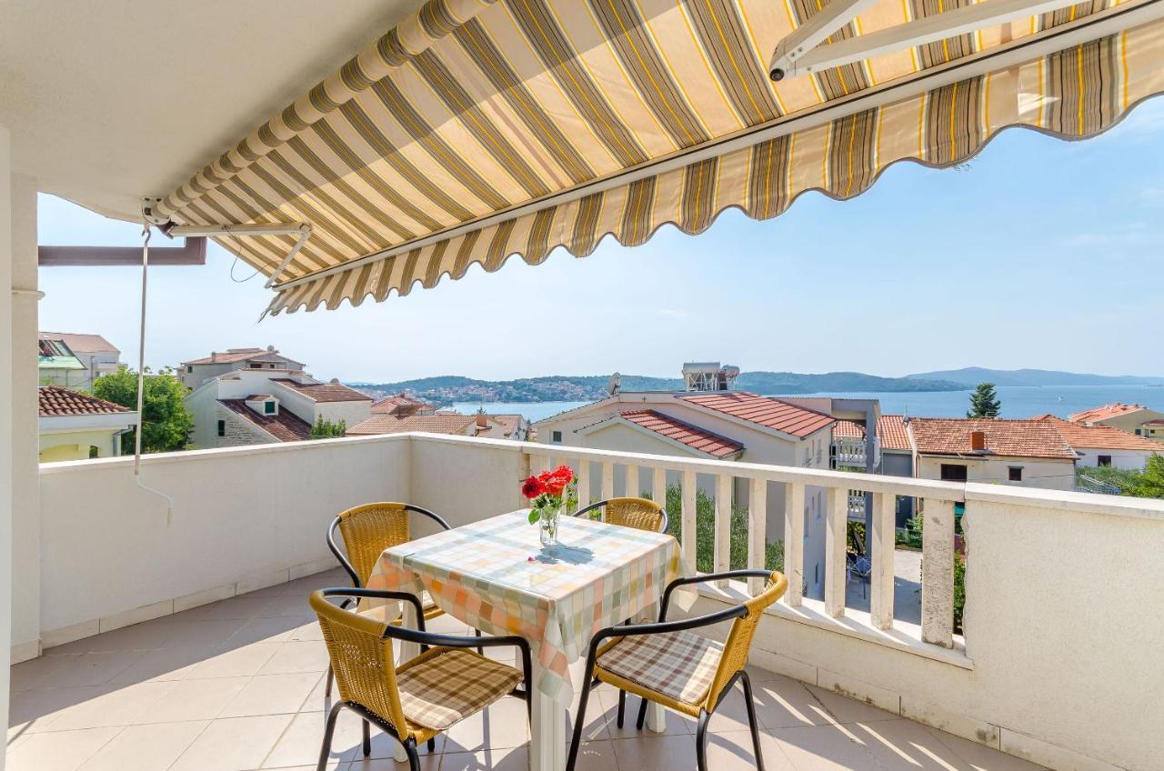 Apartments Tily Trogir Bagian luar foto