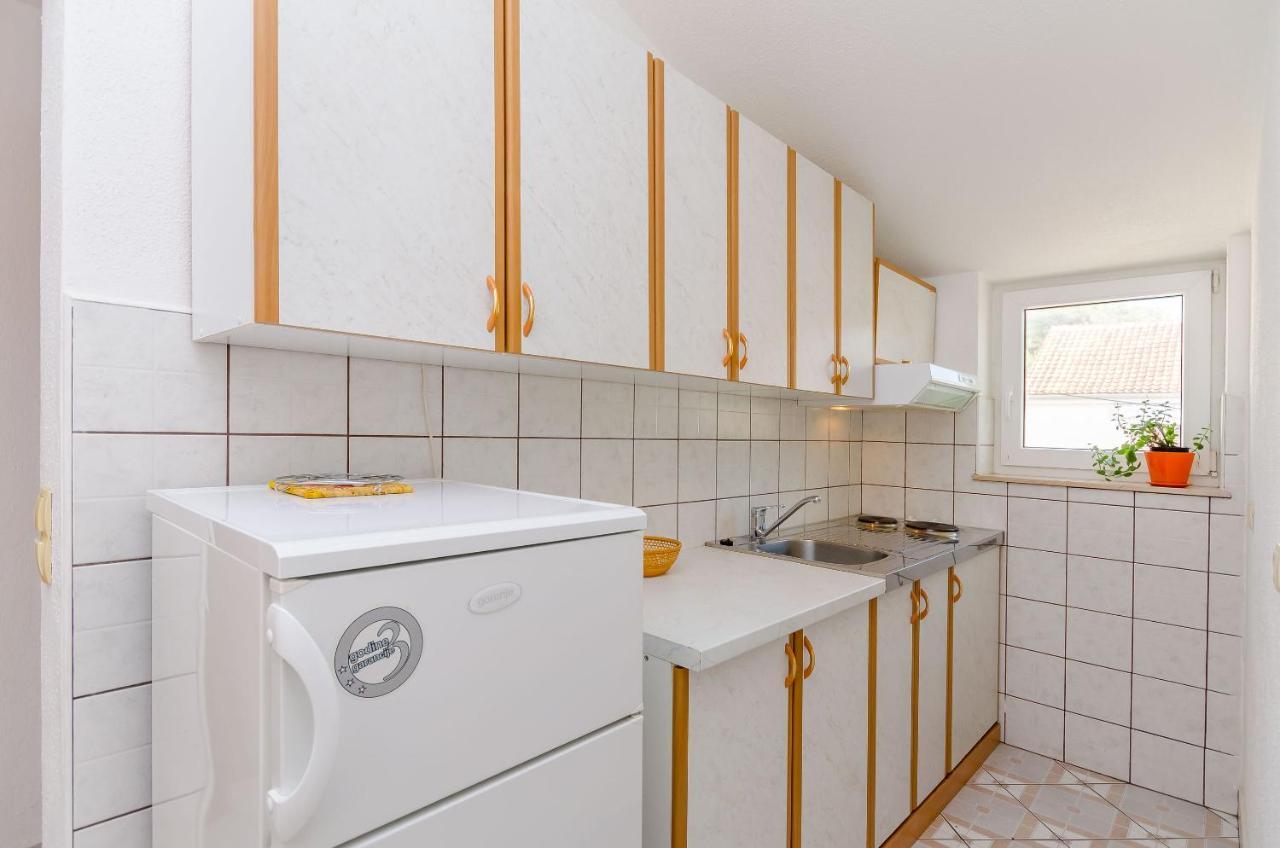 Apartments Tily Trogir Bagian luar foto