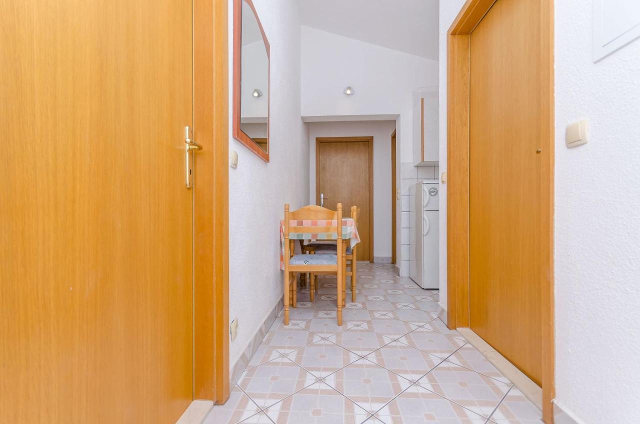 Apartments Tily Trogir Bagian luar foto