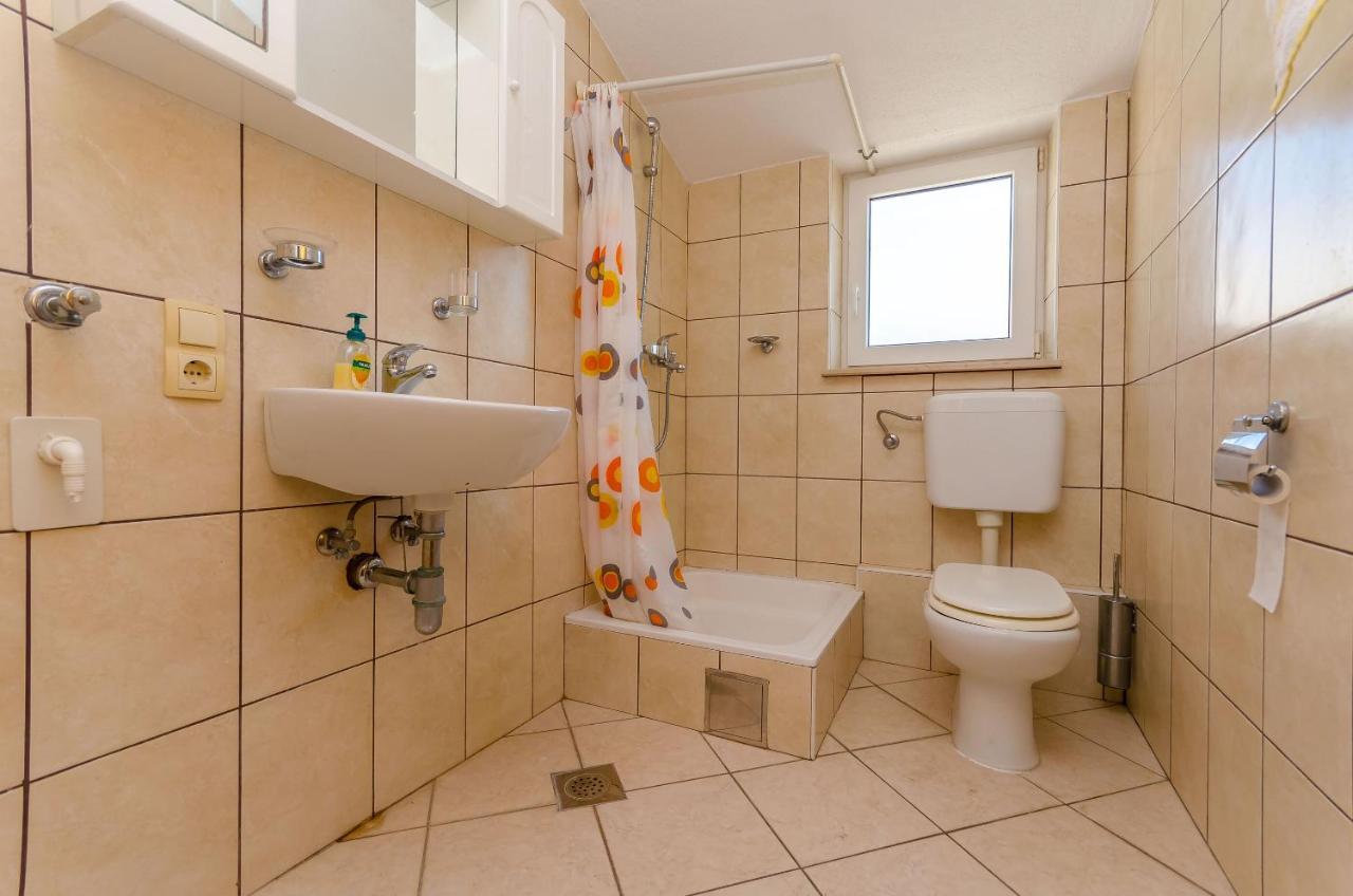 Apartments Tily Trogir Bagian luar foto