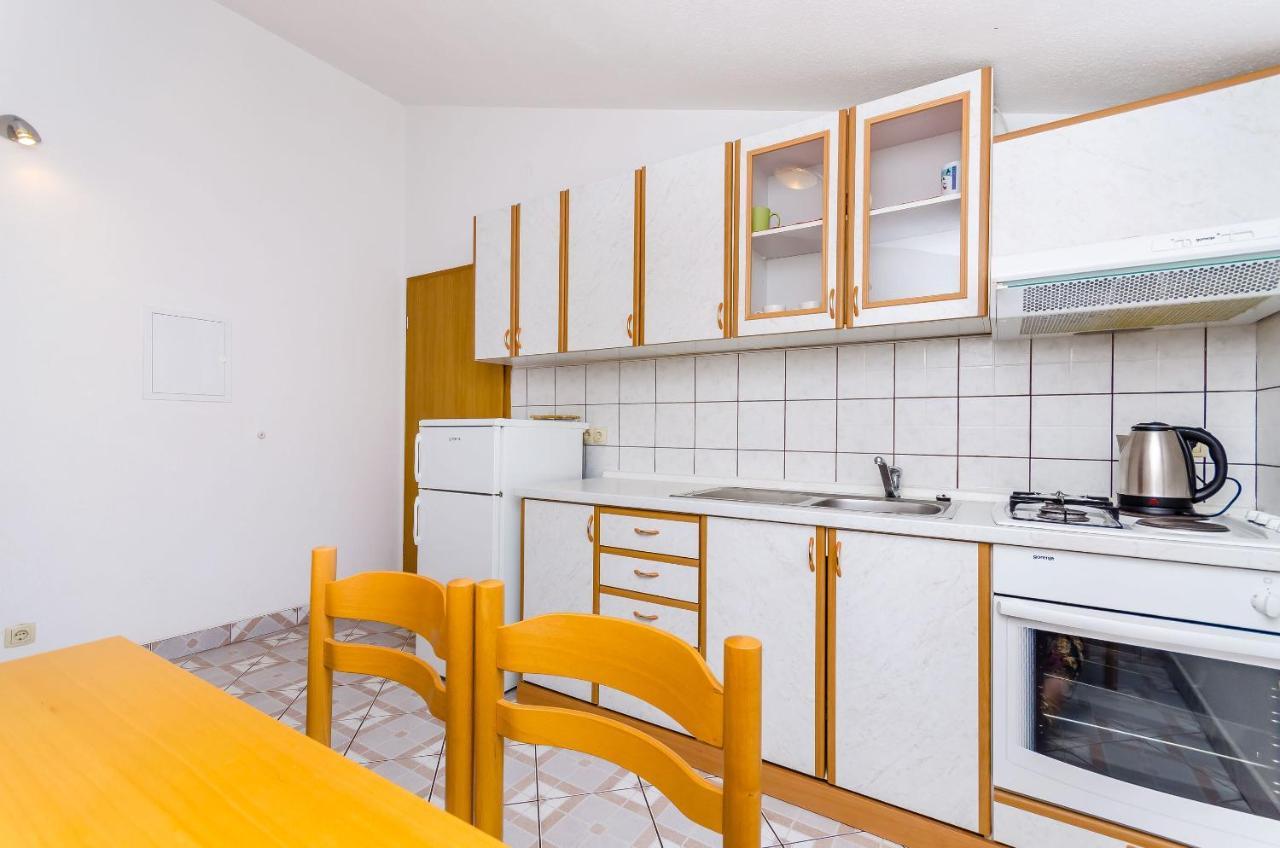 Apartments Tily Trogir Bagian luar foto