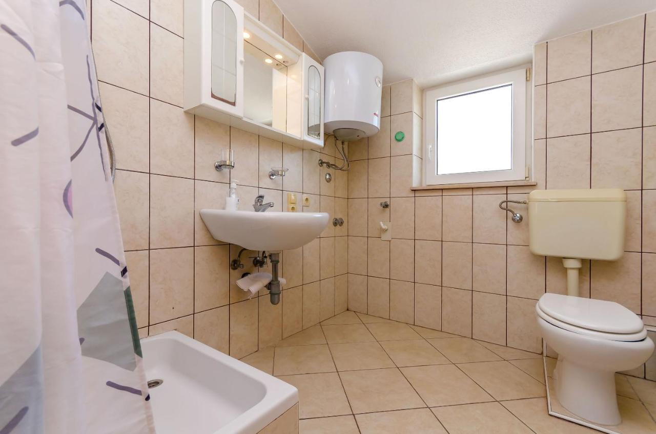 Apartments Tily Trogir Bagian luar foto